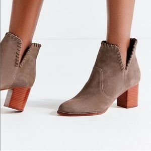 UO gray suede booties